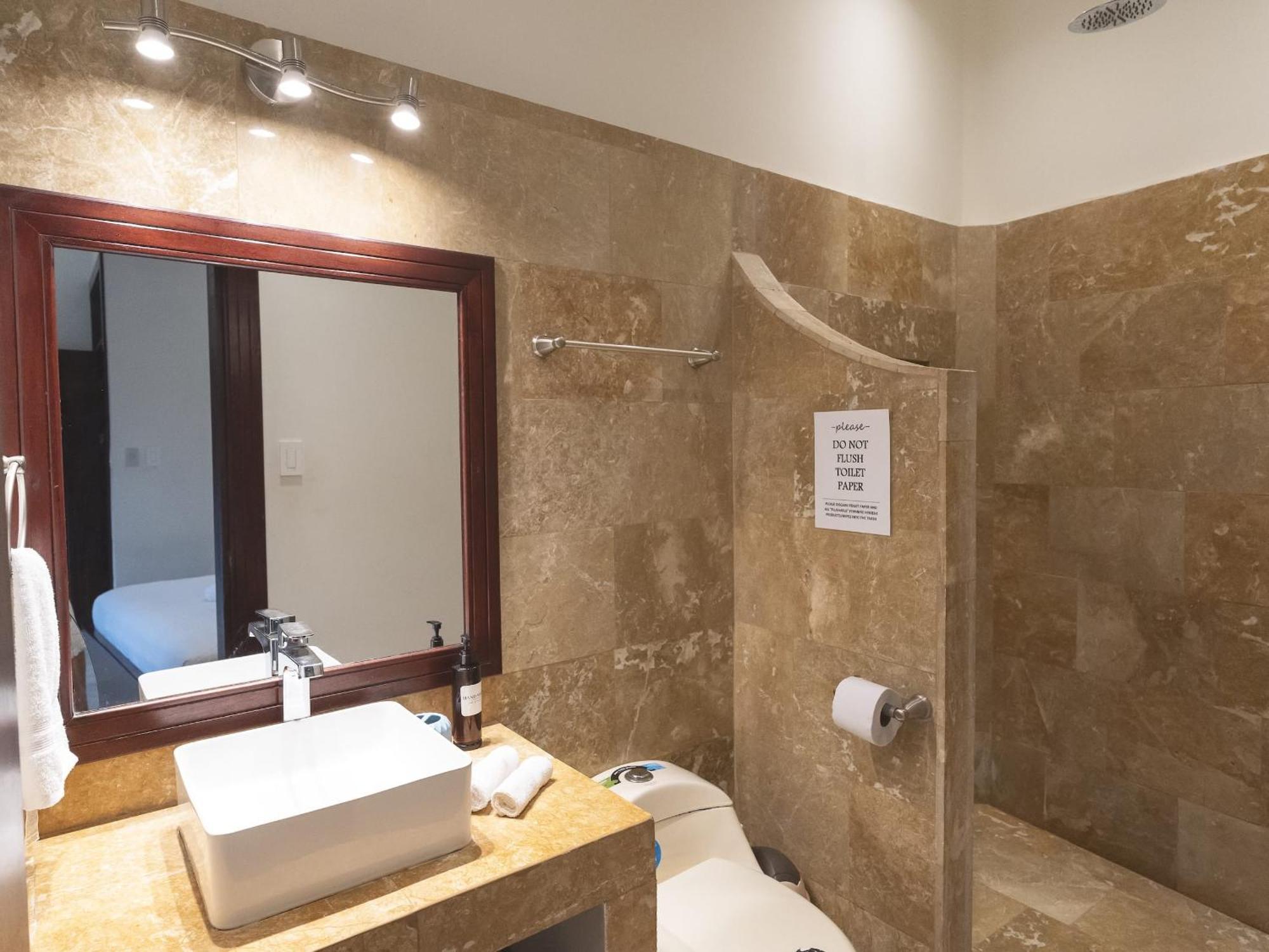 Surfside Apartments - Playa Carmen Playa Santa Teresa  Esterno foto